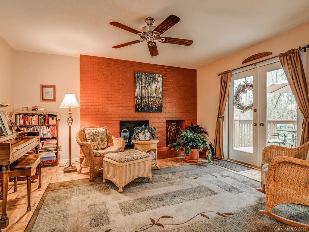 118 Troy Hill Drive - Photo 10