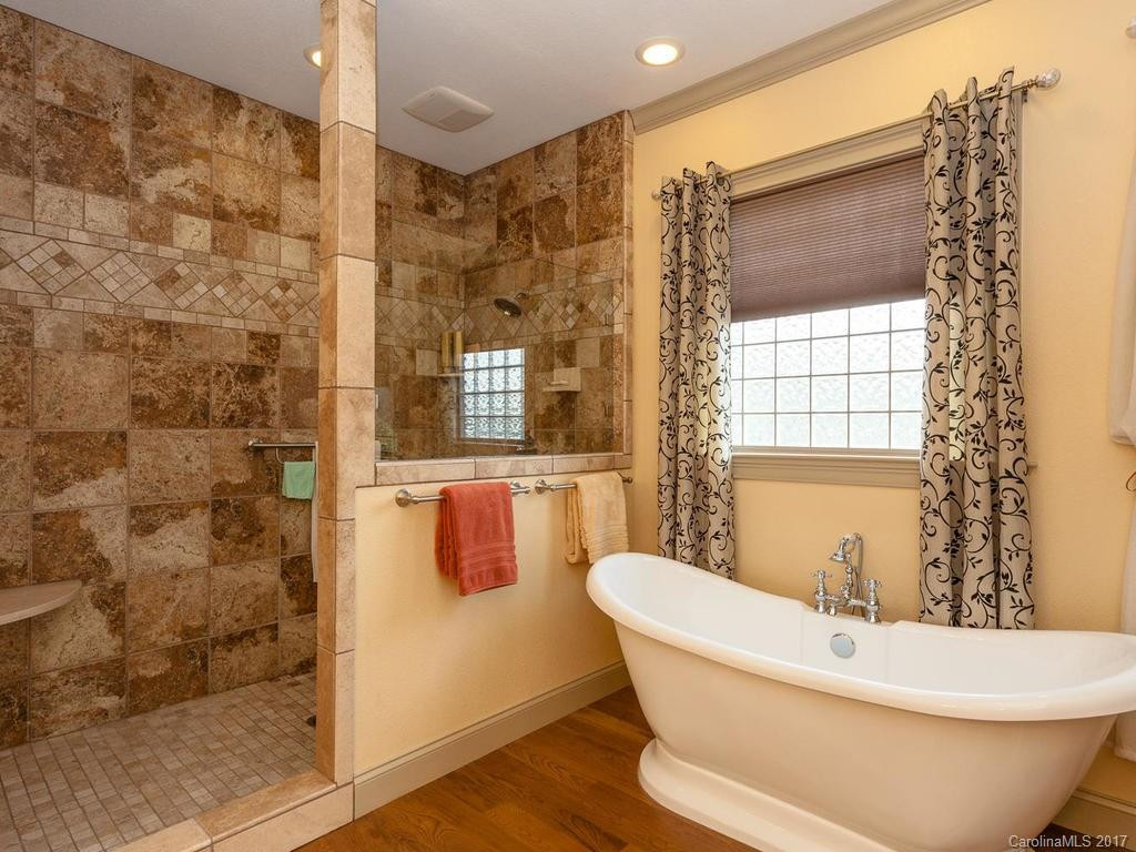 29 Majestic View Court #28 - Photo 17