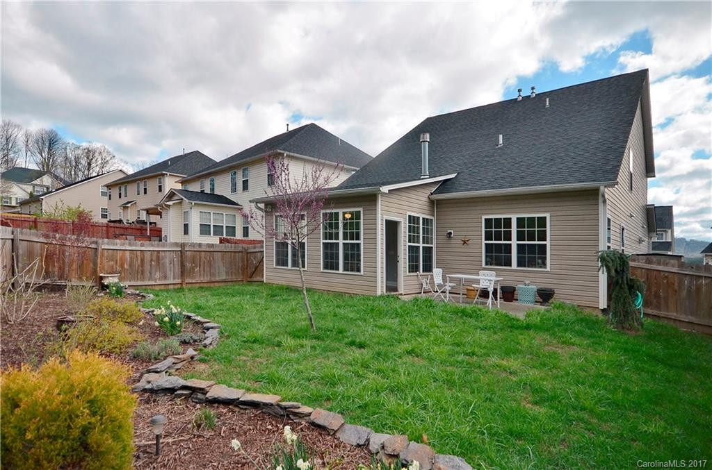 11 Dansford Lane #75 - Photo 8