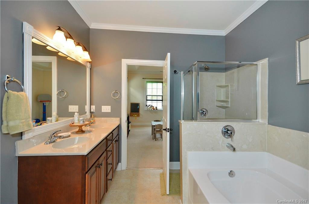 11 Dansford Lane #75 - Photo 10