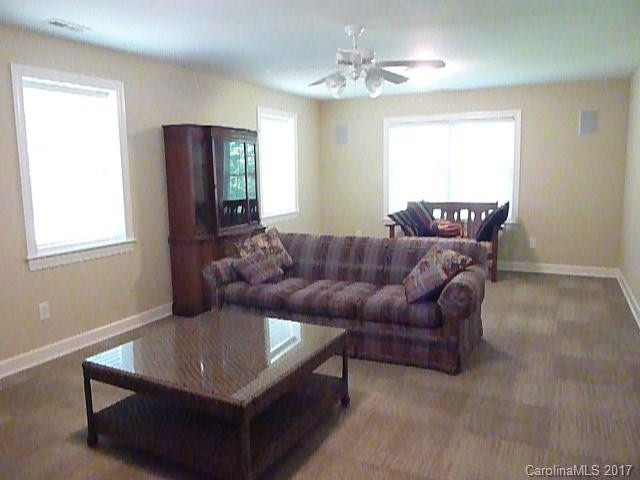 1739 Linden Grove Court - Photo 14