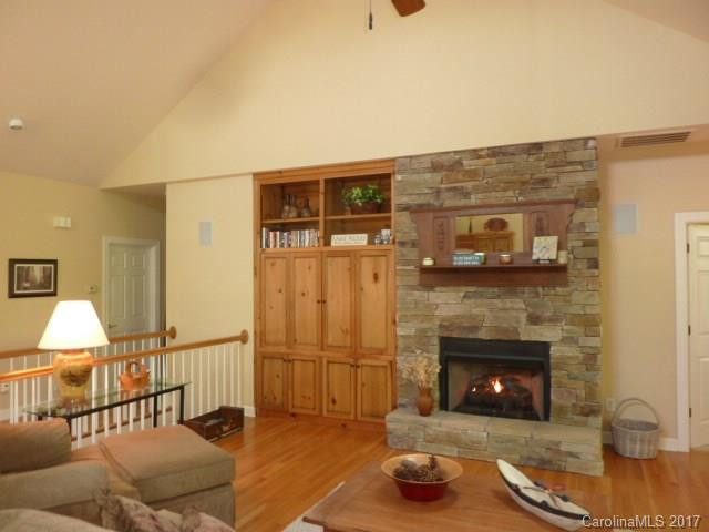 1739 Linden Grove Court - Photo 3