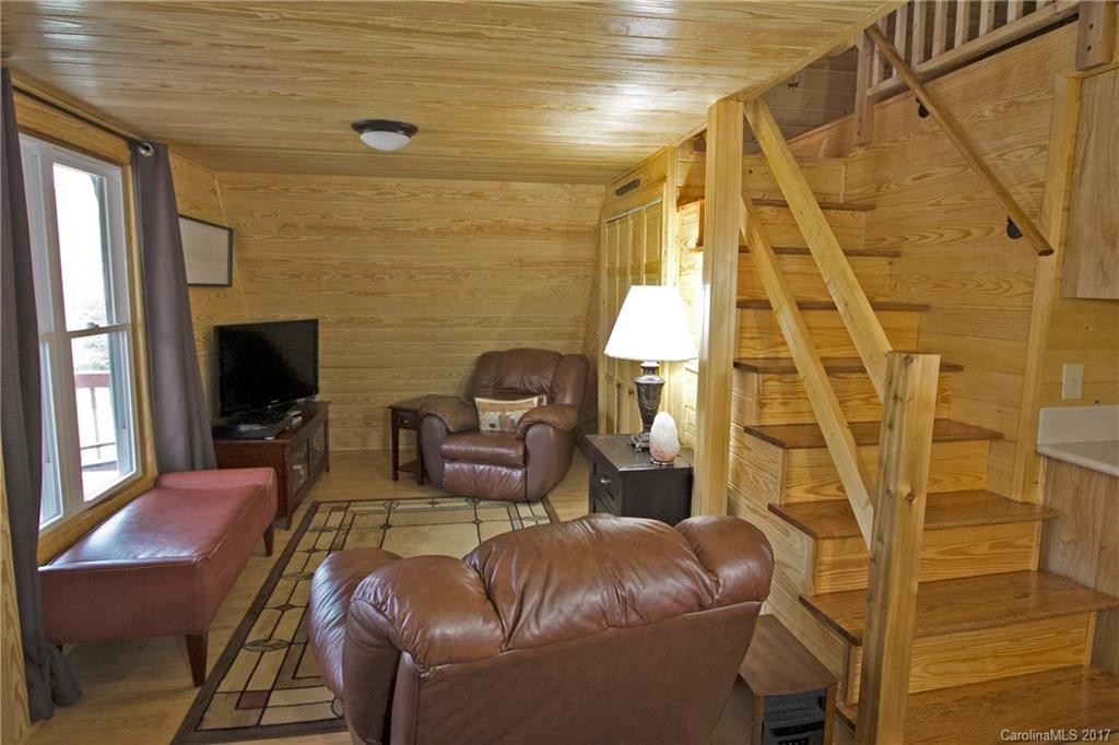 56 Chateau Lane - Photo 2