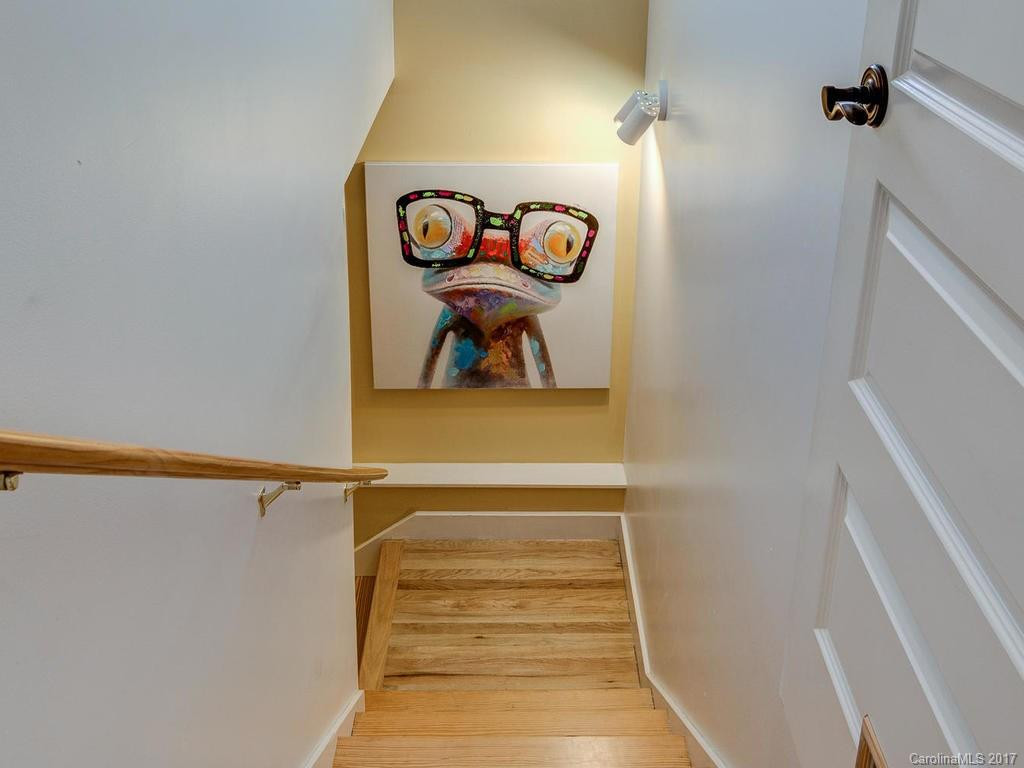 140 Murdock Avenue - Photo 17