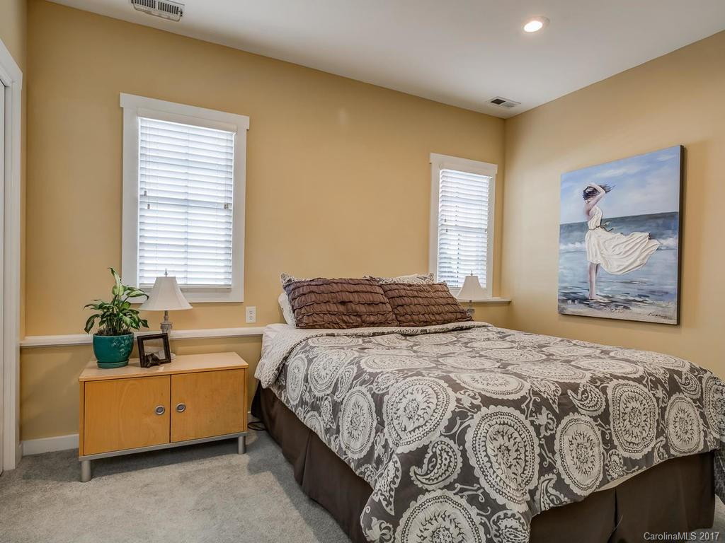 140 Murdock Avenue - Photo 18