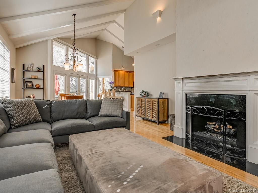 140 Murdock Avenue - Photo 6