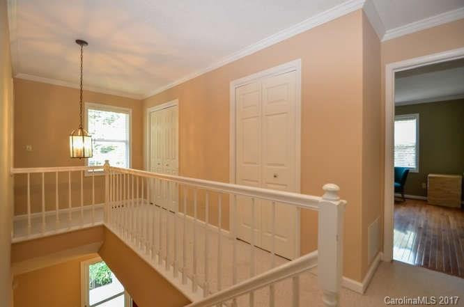 159 Skyview Circle - Photo 12