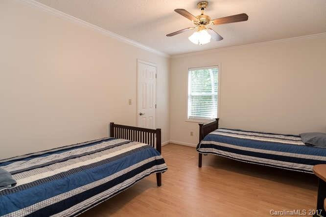159 Skyview Circle - Photo 16