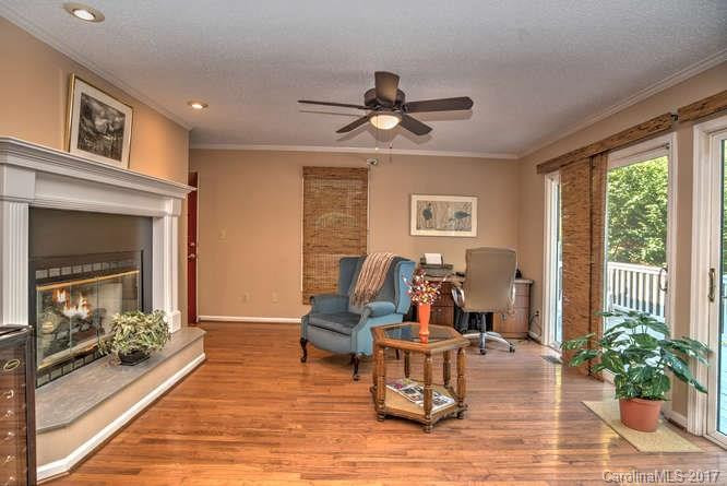 159 Skyview Circle - Photo 6