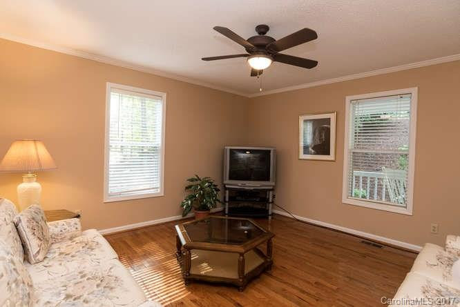 159 Skyview Circle - Photo 9