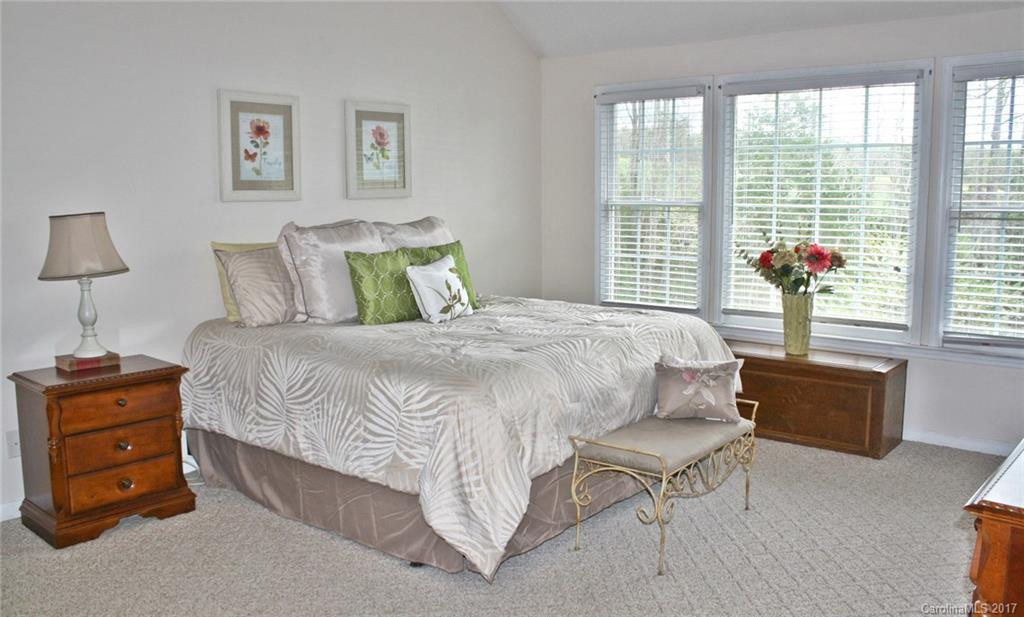 128 Dulcie Drive - Photo 12