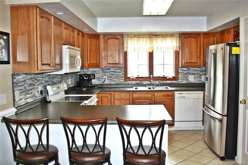 128 Dulcie Drive - Photo 7