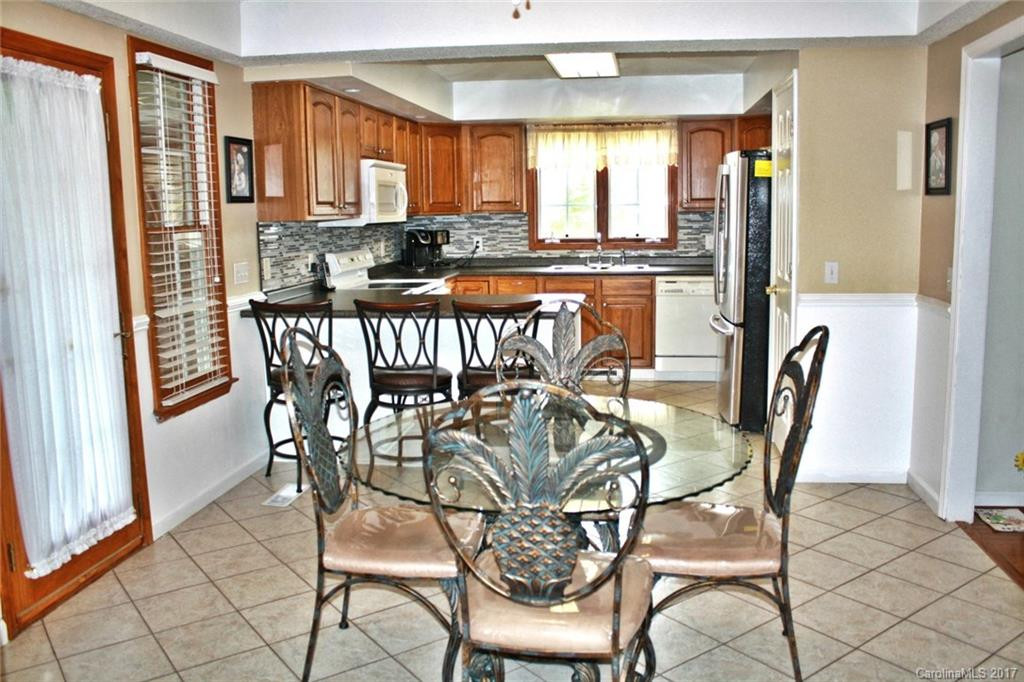 128 Dulcie Drive - Photo 8