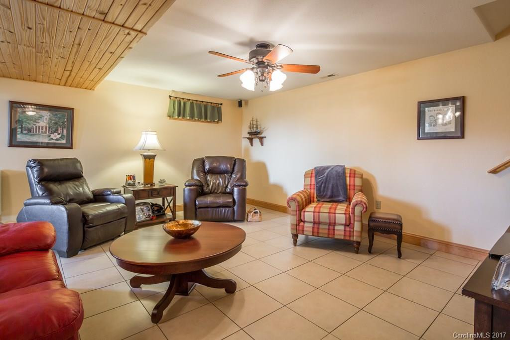 140 Dreamworks Court - Photo 9