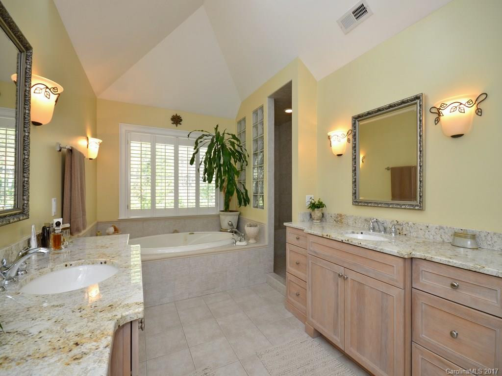 11 Hickory Ridge - Photo 14
