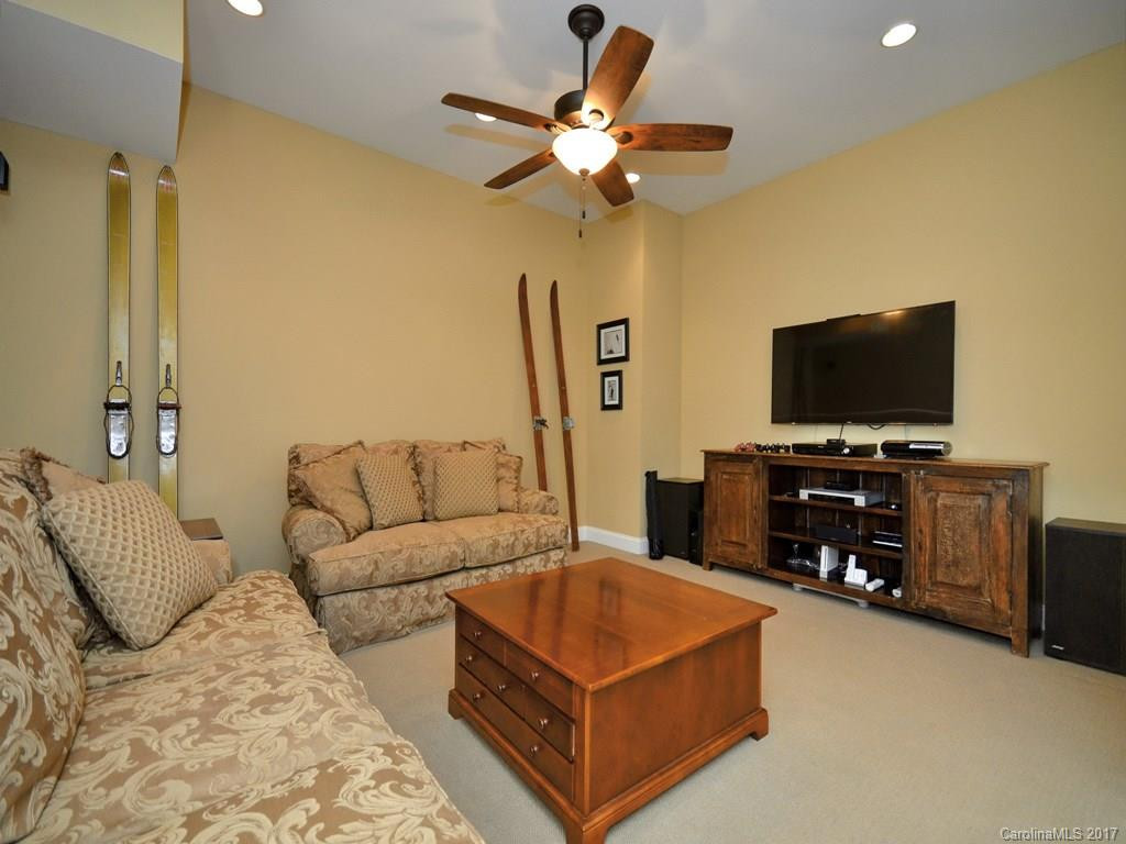 11 Hickory Ridge - Photo 22