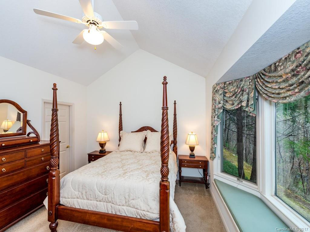11 Little Cedar Court - Photo 11