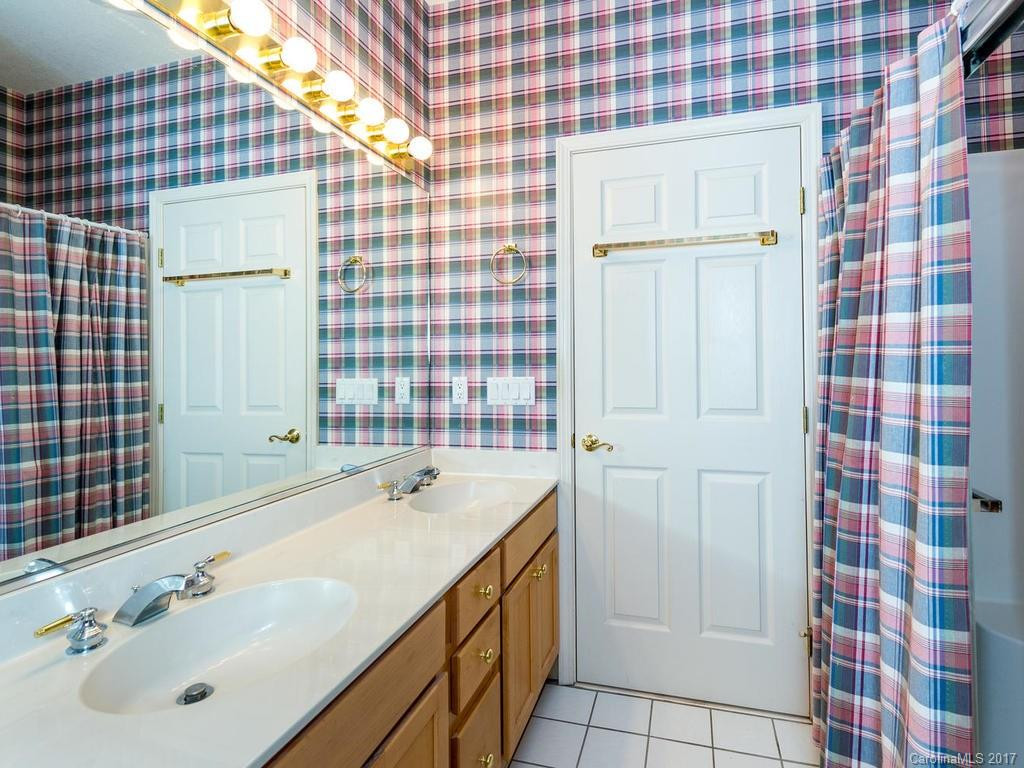 11 Little Cedar Court - Photo 14