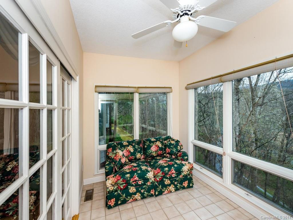11 Little Cedar Court - Photo 6