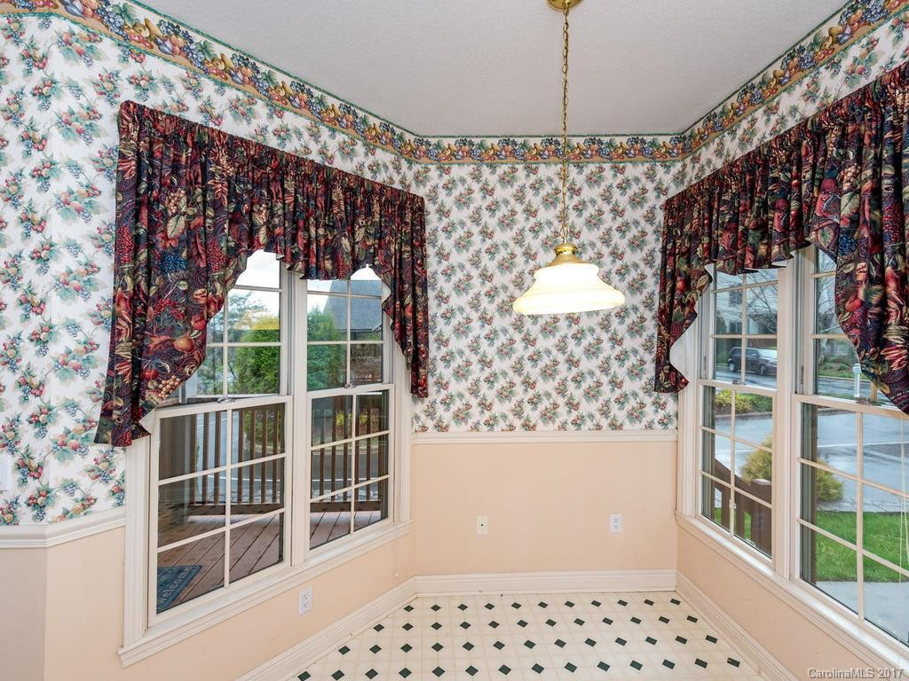 11 Little Cedar Court - Photo 10