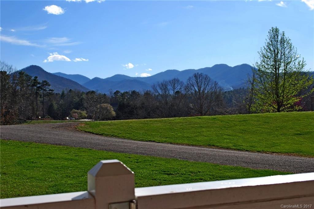 89 Gibbs Road - Photo 2