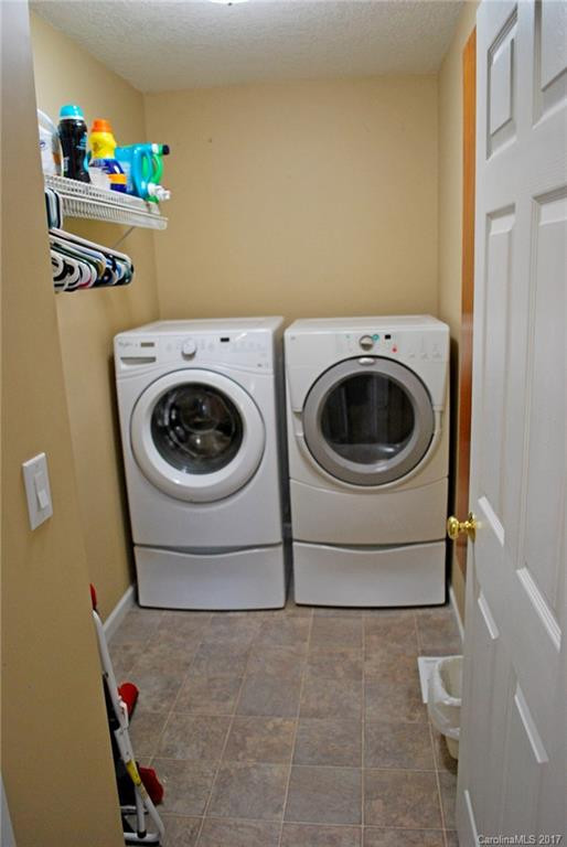 89 Gibbs Road - Photo 24