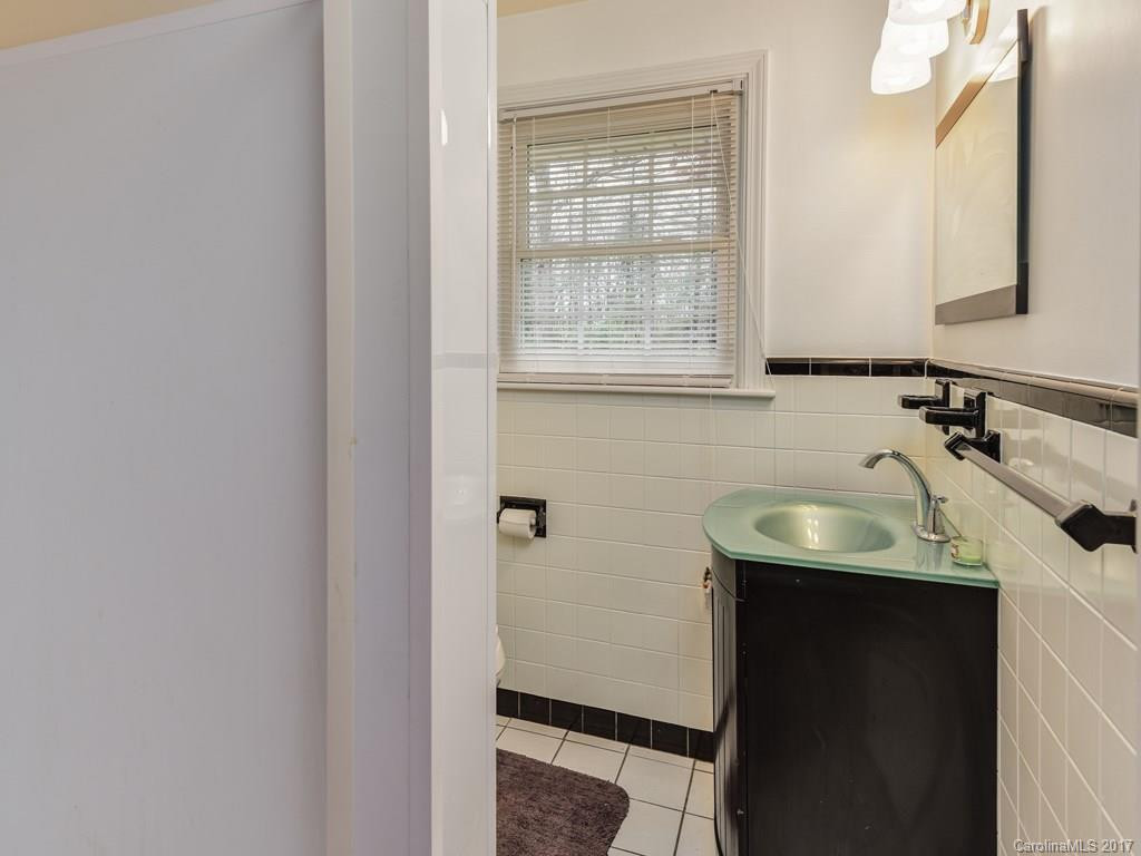 35 Highland Street - Photo 12