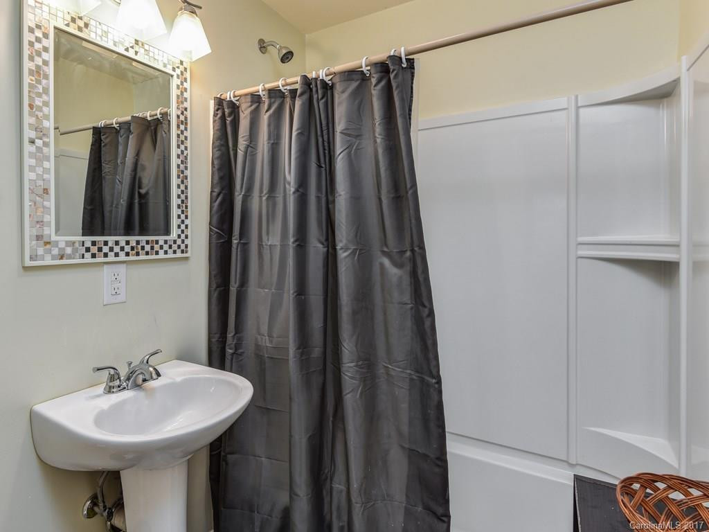 35 Highland Street - Photo 14