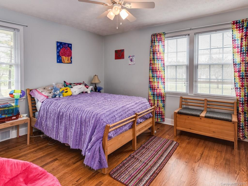 35 Highland Street - Photo 15