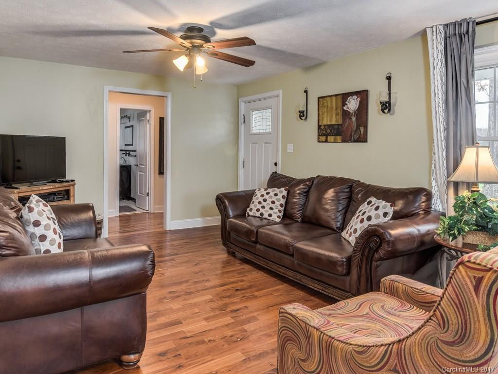 35 Highland Street - Photo 4