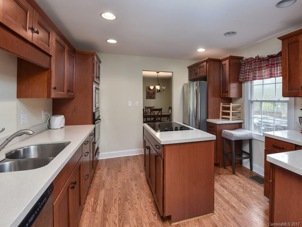 35 Highland Street - Photo 9