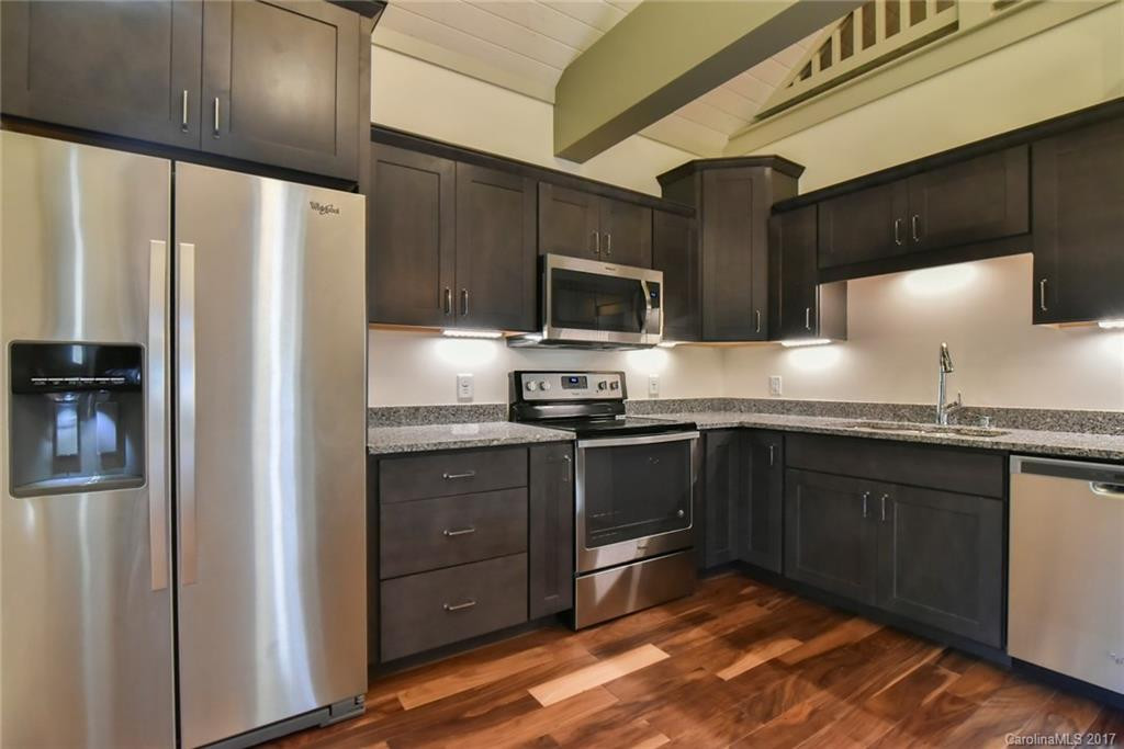 105 Raleigh Road - Photo 4