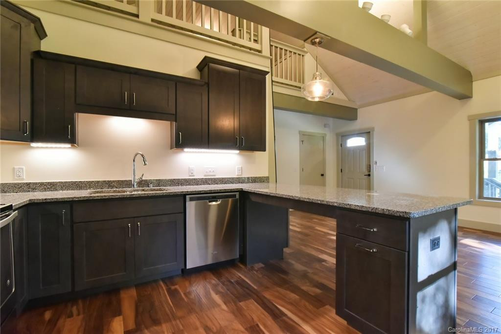 105 Raleigh Road - Photo 6