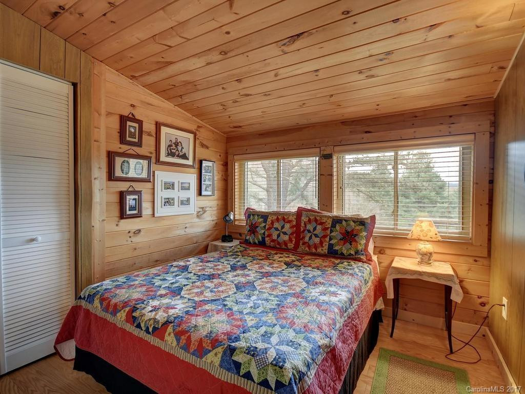 443 Sugar Mountain Road - Photo 18
