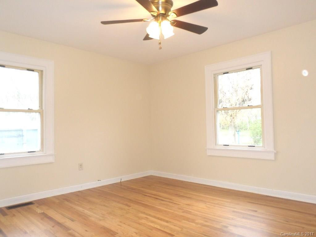 89 Tarheel Drive - Photo 11
