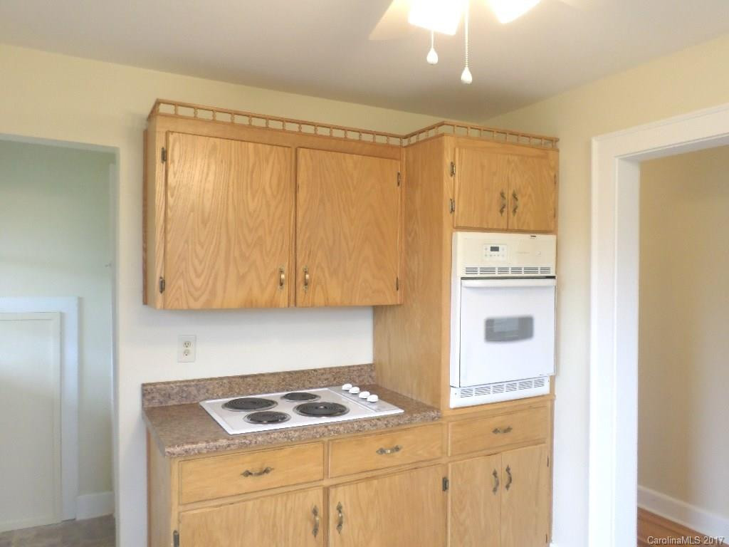 89 Tarheel Drive - Photo 6
