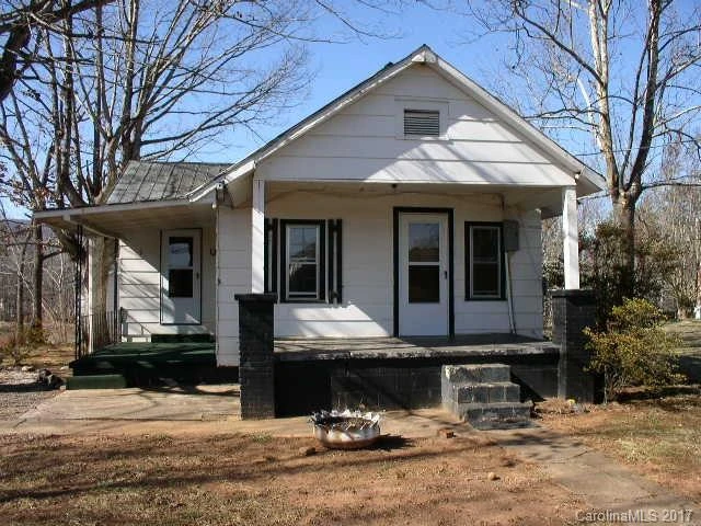 834 Coopers Gap Road