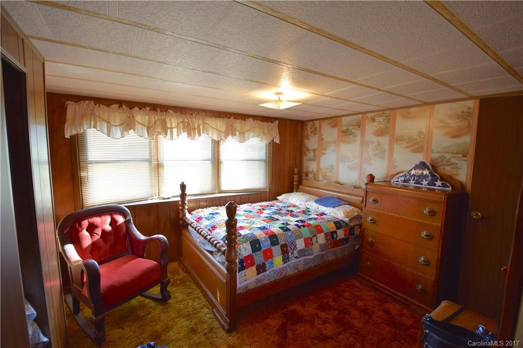 921 Ridge Road - Photo 11