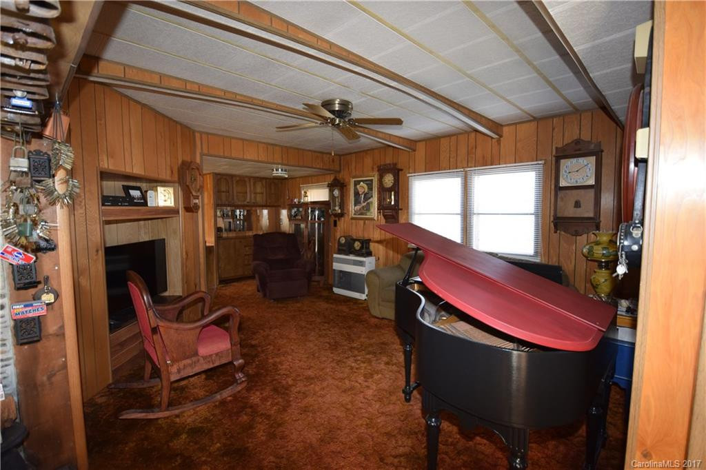 921 Ridge Road - Photo 5