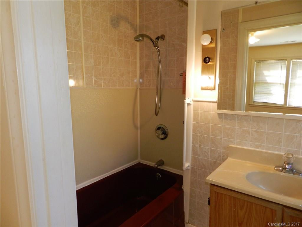 705 New Haw Creek Road - Photo 14