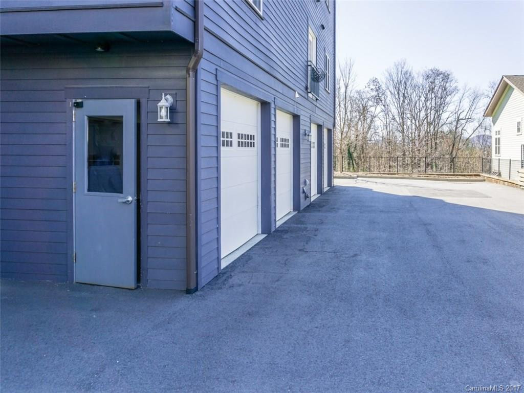 400 Skyloft Drive #103 - Photo 23