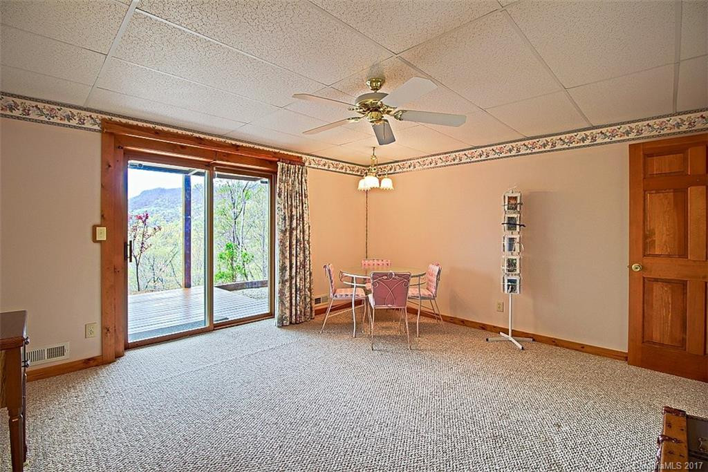 360 Acorn Alley - Photo 15