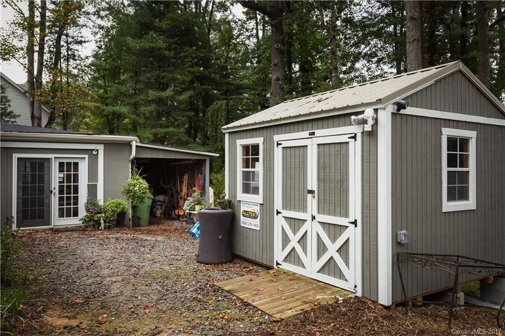 20 Evergreen Avenue - Photo 4