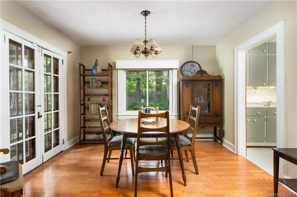 20 Evergreen Avenue - Photo 10