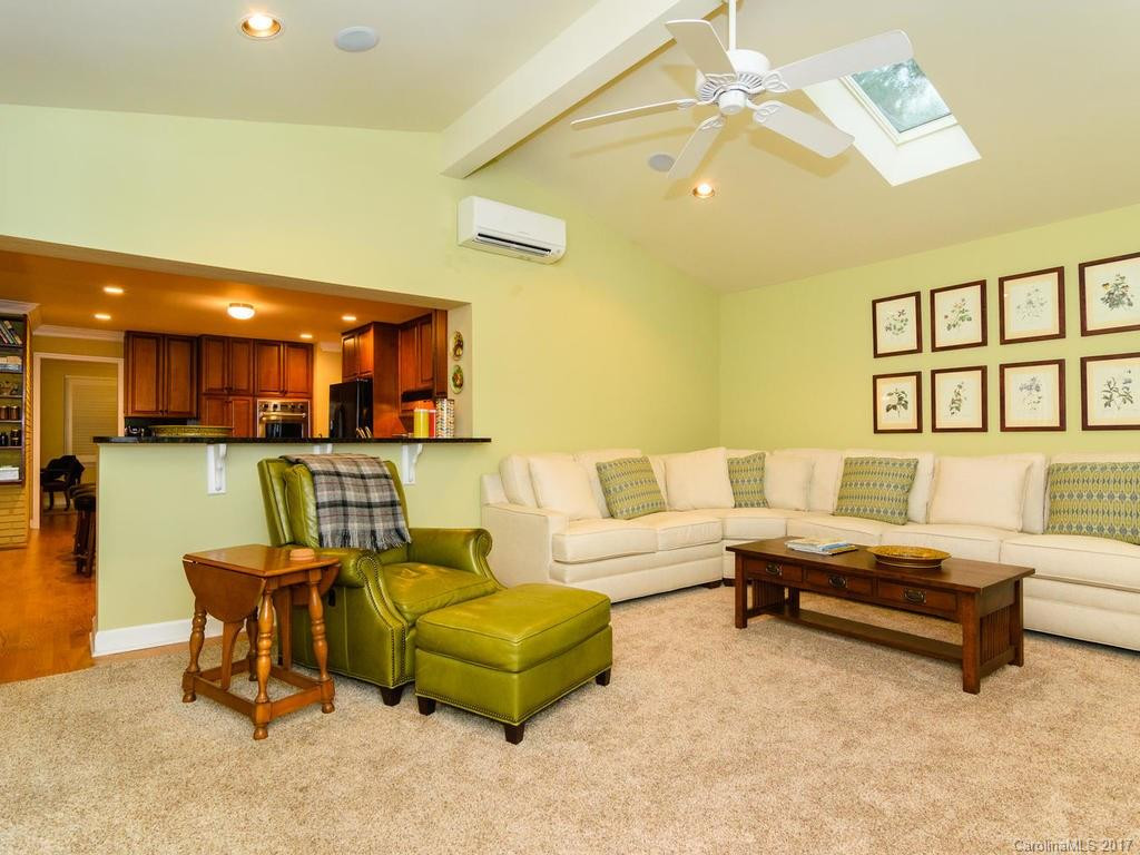 3360 Haywood Road - Photo 15