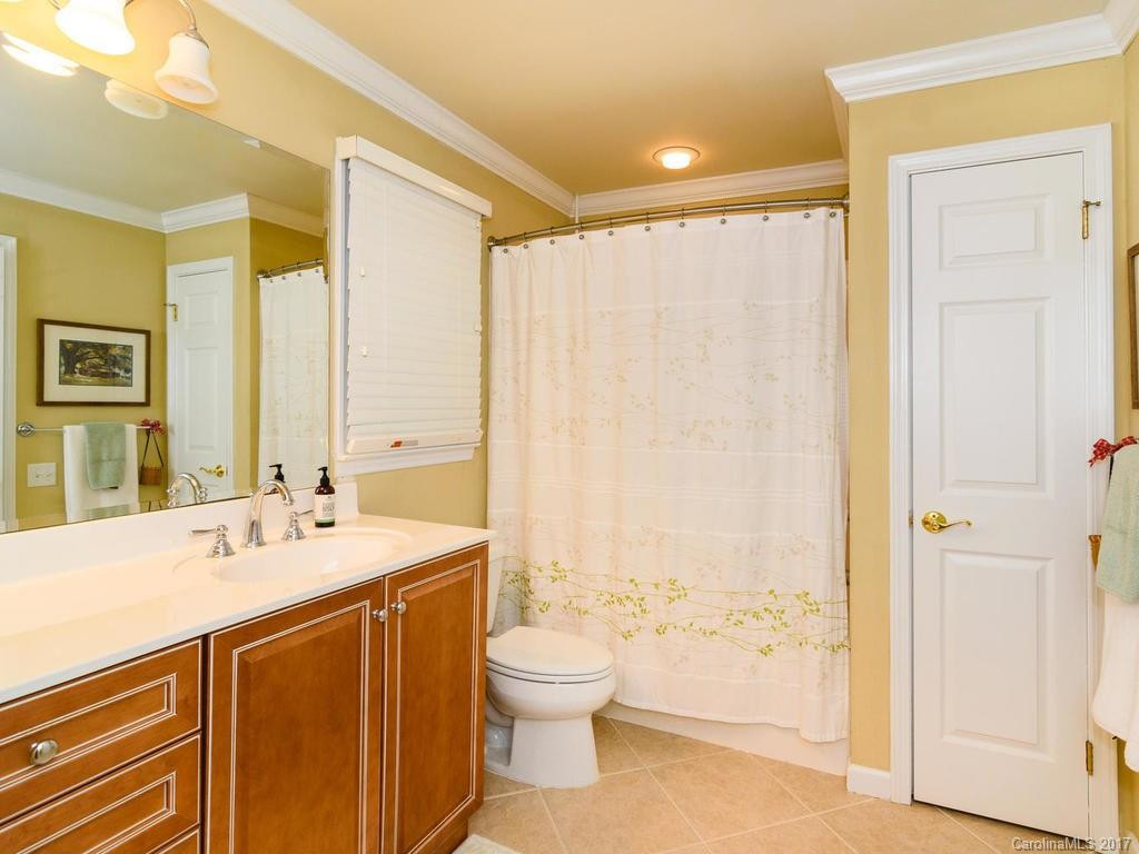 3360 Haywood Road - Photo 18