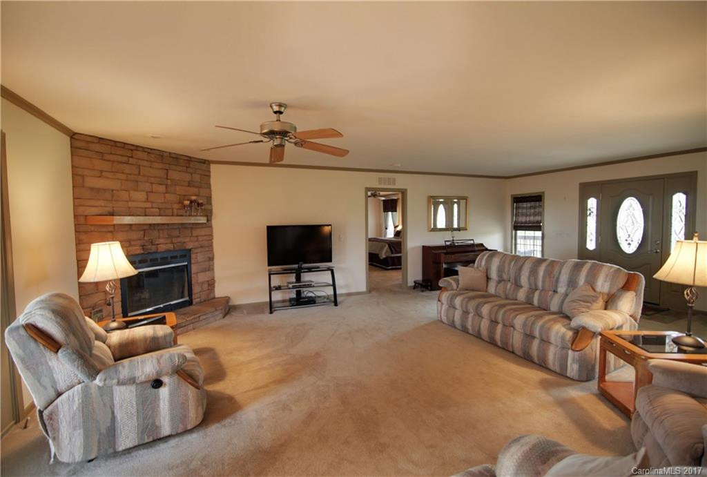 241 McMurray Road #N/A - Photo 4