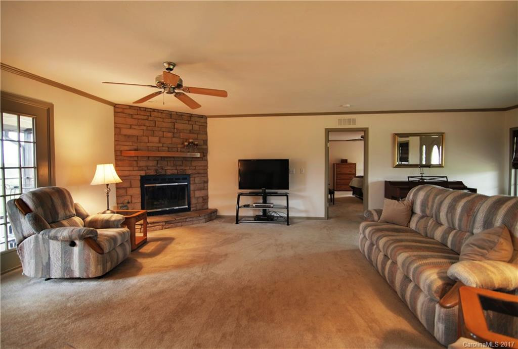 241 McMurray Road #N/A - Photo 6