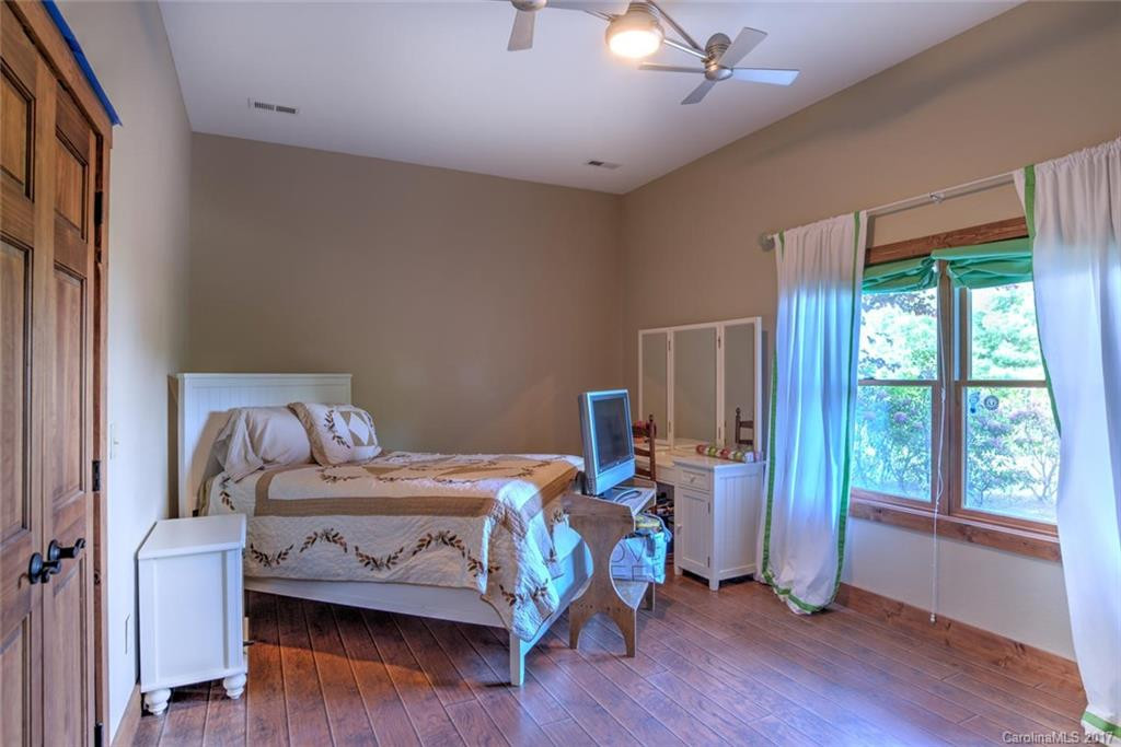 416 Wildflower Lane - Photo 17