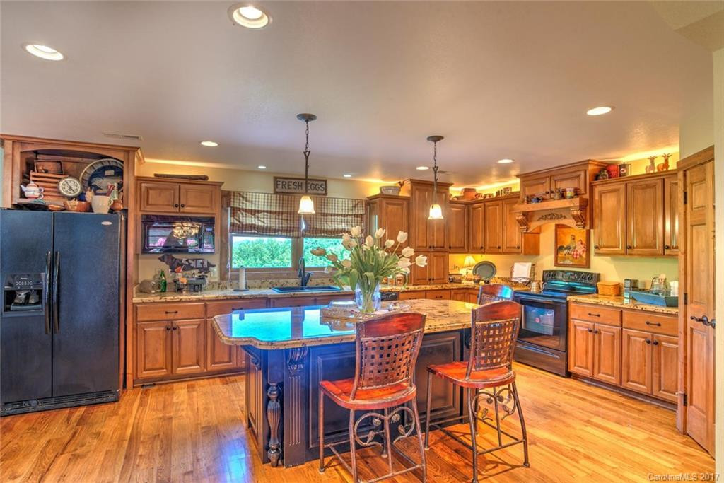 416 Wildflower Lane - Photo 9